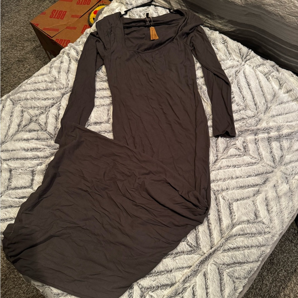 NWT SKIMS Long Sleeve Gray Dress